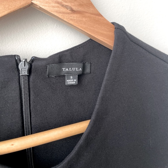 Talula (Aritzia) Manzanita Crop Top Black Sz Small - Picture 5 of 6